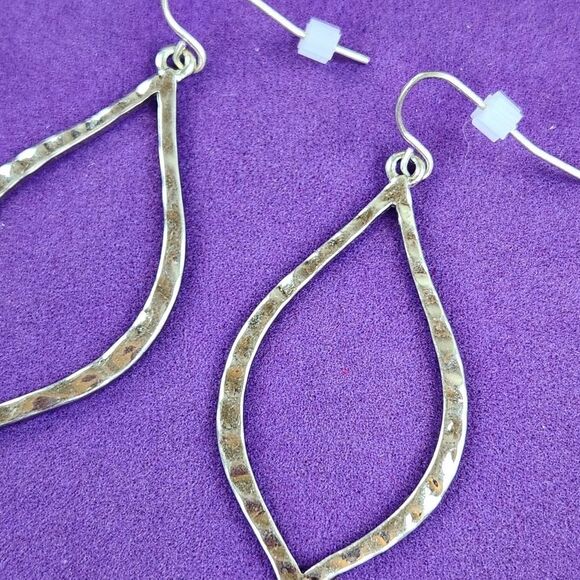 🩵Premier "Gold Essence" Gold Plated Dangling Earrings - Picture 5 of 9